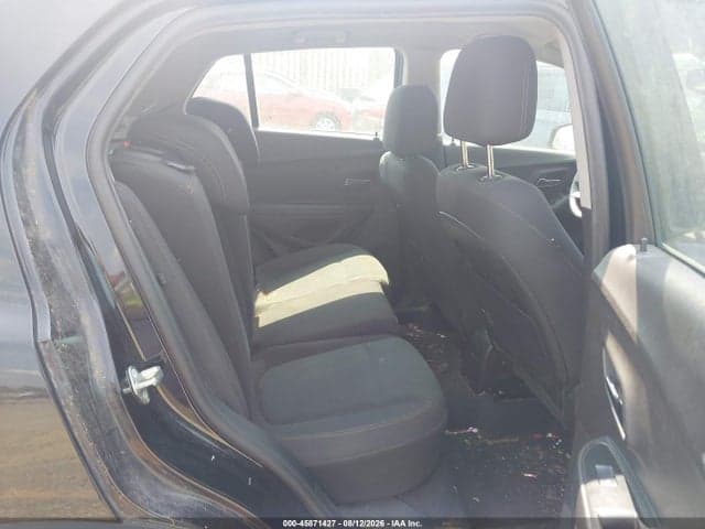 2017 CHEVROLET TRAX LS 8