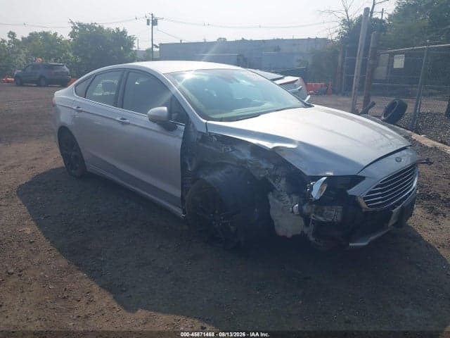 2019 FORD FUSION SE 1