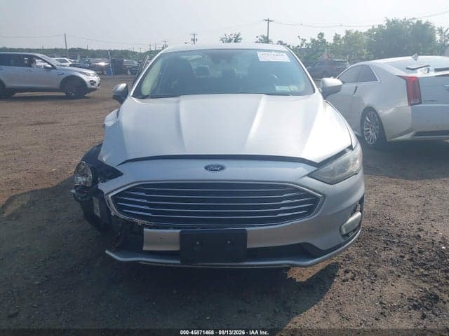2019 FORD FUSION SE 12
