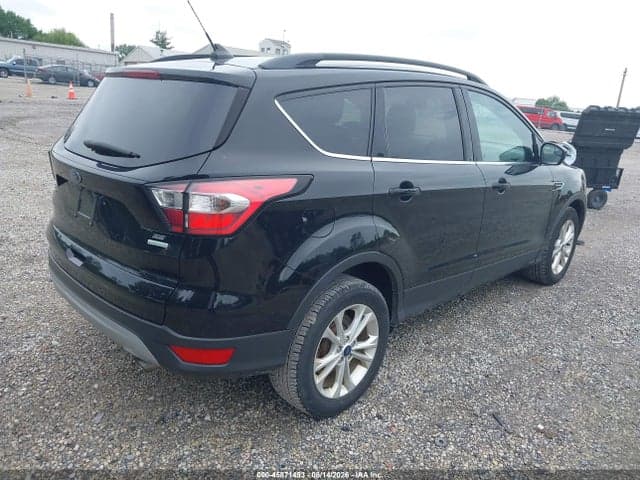 2018 FORD ESCAPE SE 4