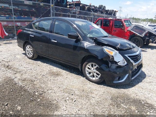 2017 NISSAN VERSA 1.6 SV 1