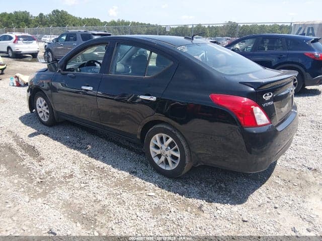 2017 NISSAN VERSA 1.6 SV 3