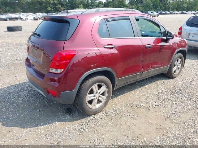 2017 CHEVROLET TRAX LT 4