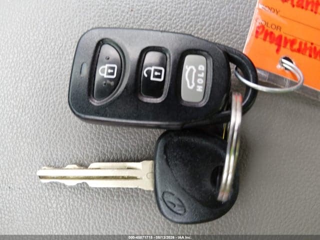 2017 HYUNDAI ELANTRA SE 11