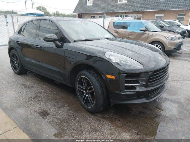 2021 PORSCHE MACAN S 1