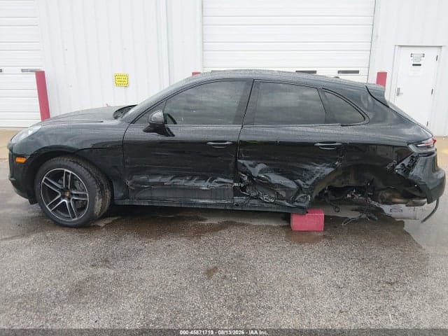 2021 PORSCHE MACAN S 14