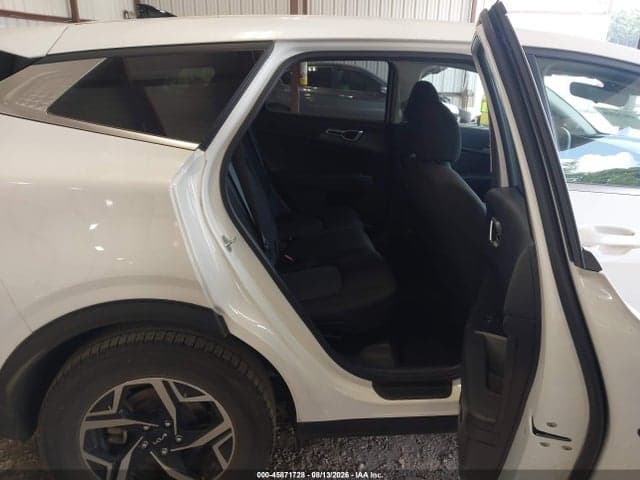 2023 KIA SPORTAGE LX 8