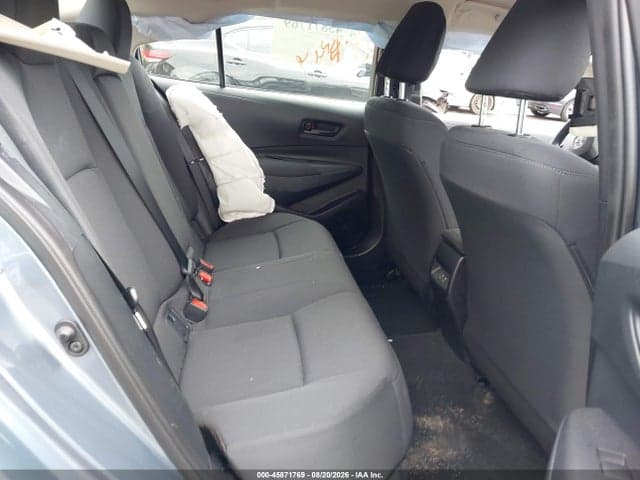 2025 TOYOTA COROLLA LE 8