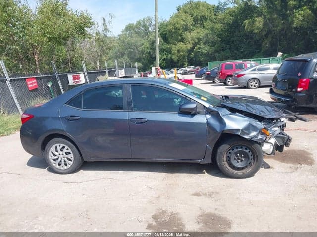 2019 TOYOTA COROLLA LE 13