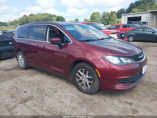 2017 CHRYSLER PACIFICA TOURING 1