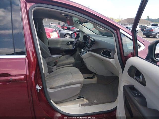 2017 CHRYSLER PACIFICA TOURING 5