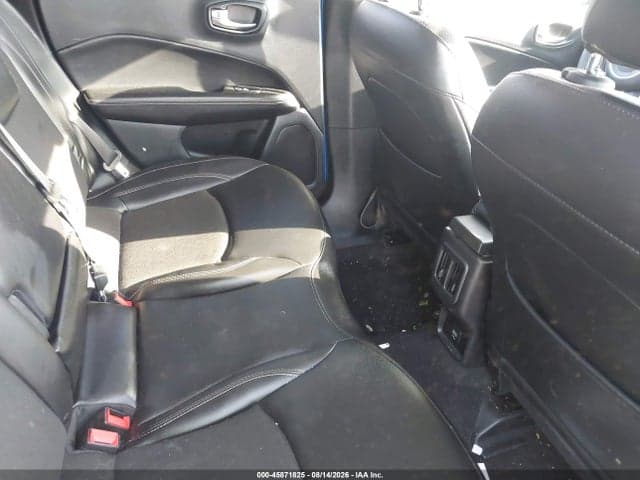 2021 JEEP COMPASS LATITUDE FWD 8