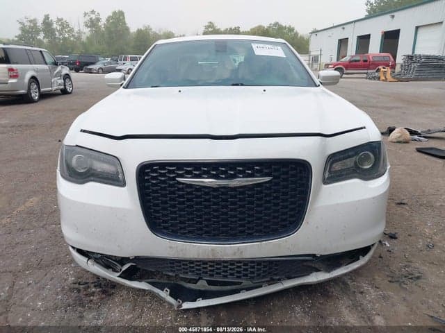 2017 CHRYSLER 300 300S AWD 13