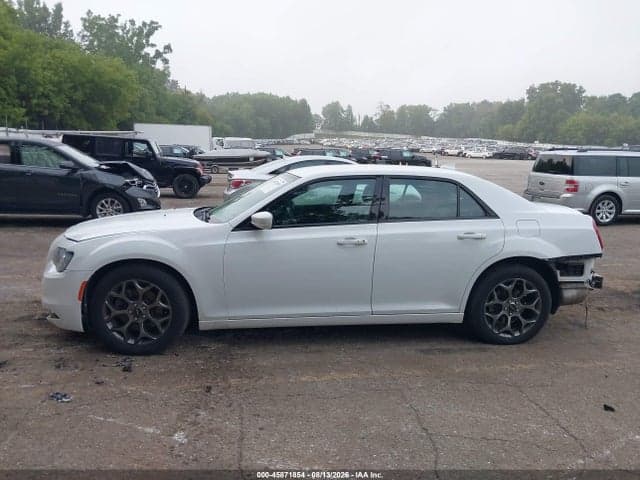 2017 CHRYSLER 300 300S AWD 15
