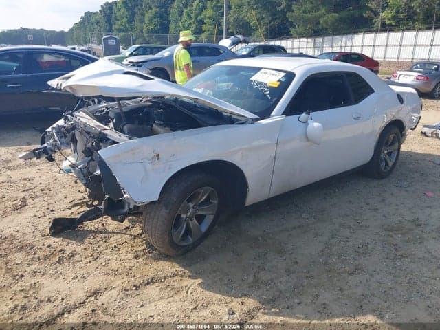 2019 DODGE CHALLENGER SXT 2