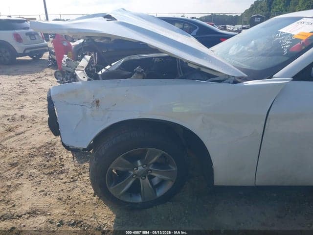 2019 DODGE CHALLENGER SXT 18