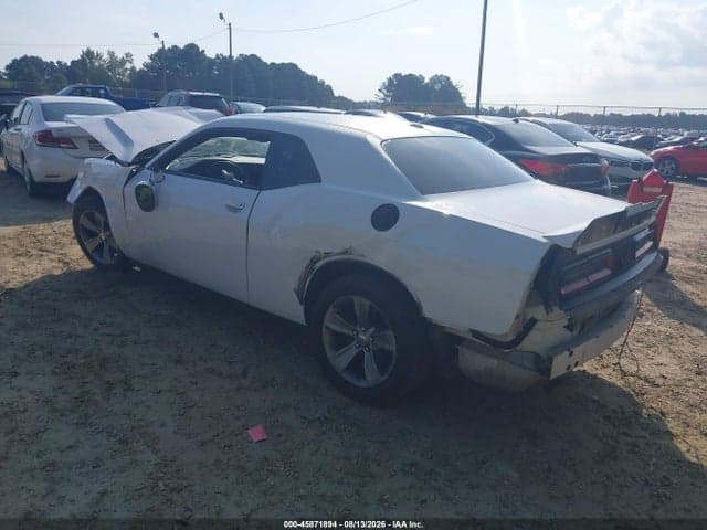 2019 DODGE CHALLENGER SXT 3