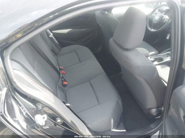 2025 TOYOTA COROLLA LE 8