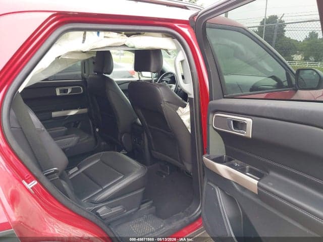 2023 FORD EXPLORER XLT 8
