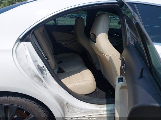 2019 MERCEDES-BENZ CLA 250 8