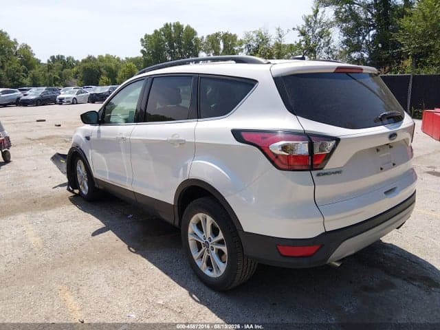 2017 FORD ESCAPE SE 3