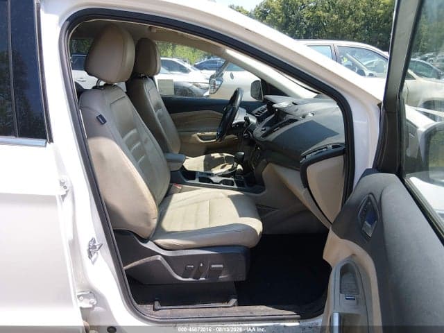 2017 FORD ESCAPE SE 5