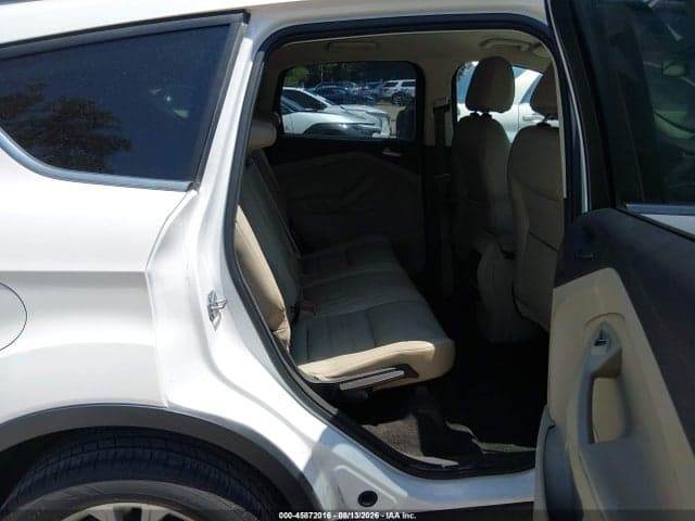 2017 FORD ESCAPE SE 8