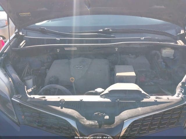2018 TOYOTA SIENNA SE PREMIUM 8 PASSENGER 10