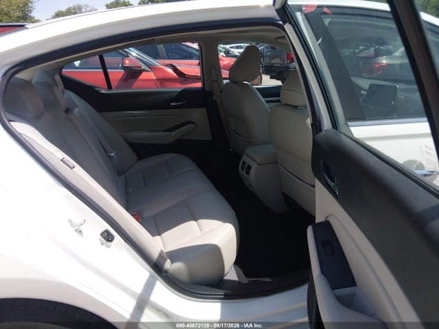 2019 NISSAN ALTIMA 2.5 SL 8