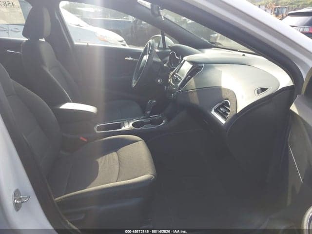 2018 CHEVROLET CRUZE LT AUTO 5