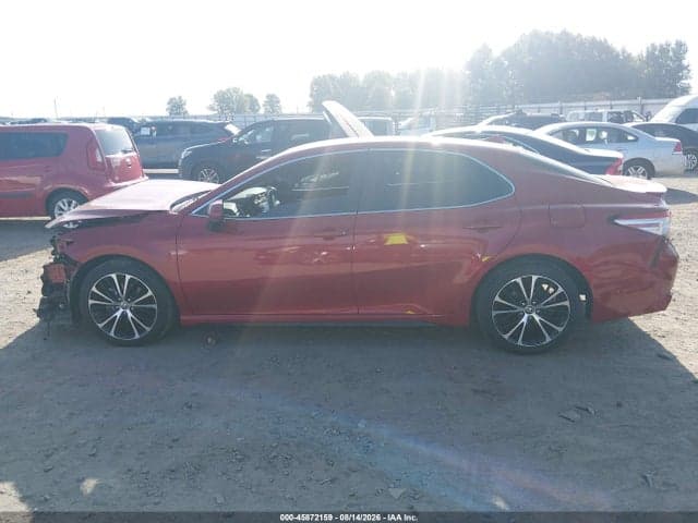 2020 TOYOTA CAMRY SE 15