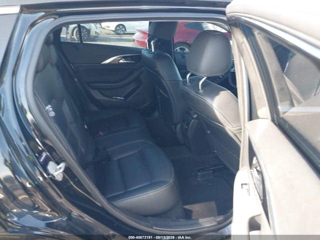2018 INFINITI QX30 LUXURY 8