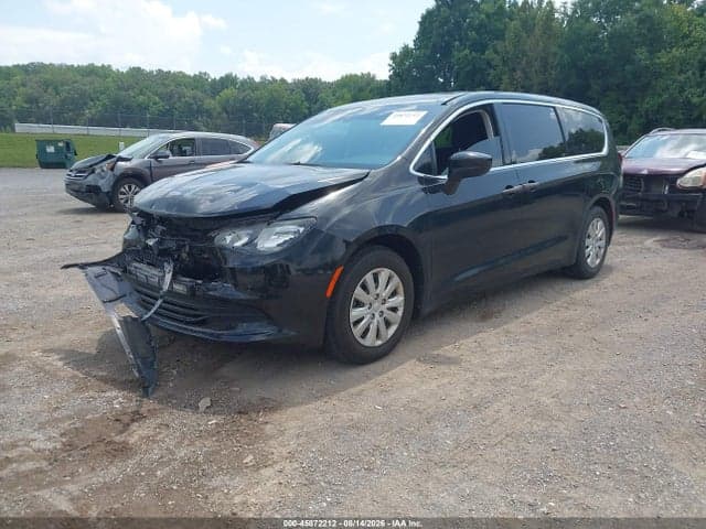 2019 CHRYSLER PACIFICA L 2