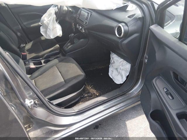2024 NISSAN VERSA 1.6 S 5
