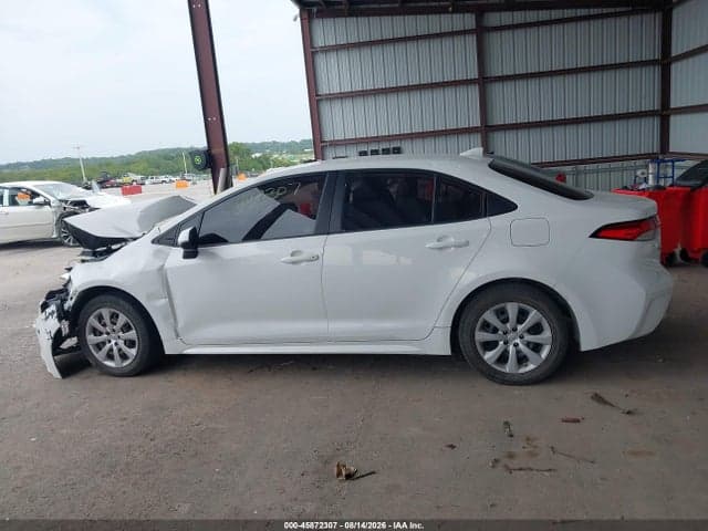 2021 TOYOTA COROLLA LE 15