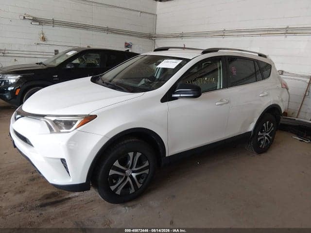 2018 TOYOTA RAV4 LE 2