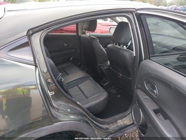 2017 HONDA HR-V EX-L 8