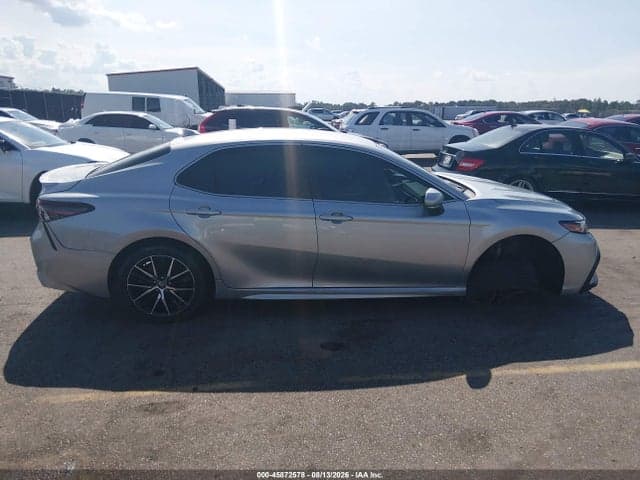 2023 TOYOTA CAMRY SE 12