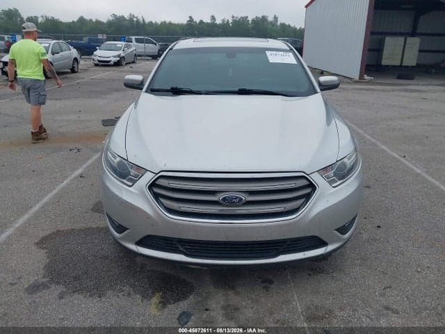 2017 FORD TAURUS SEL 12