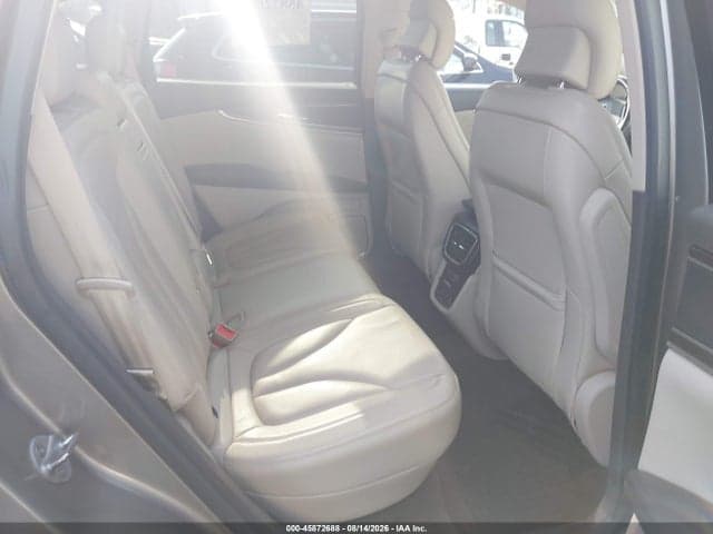 2017 LINCOLN MKX RESERVE 8
