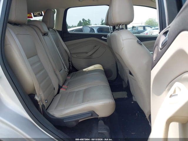 2017 FORD ESCAPE TITANIUM 8
