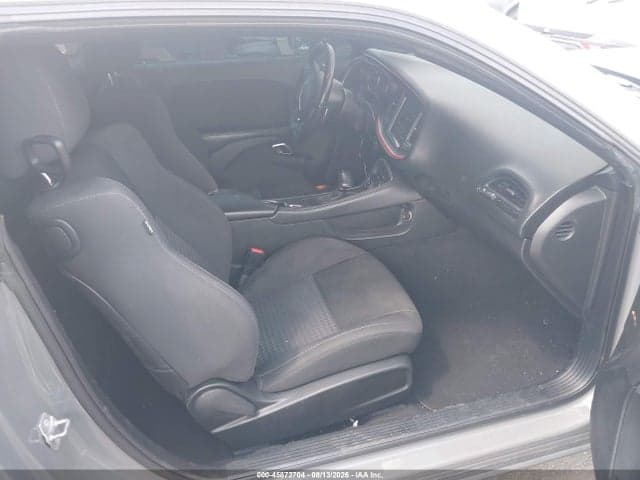 2019 DODGE CHALLENGER R/T 5