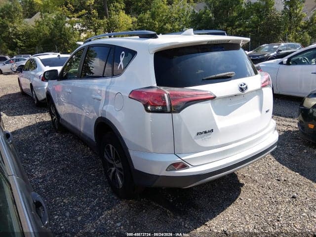 2017 TOYOTA RAV4 XLE 3