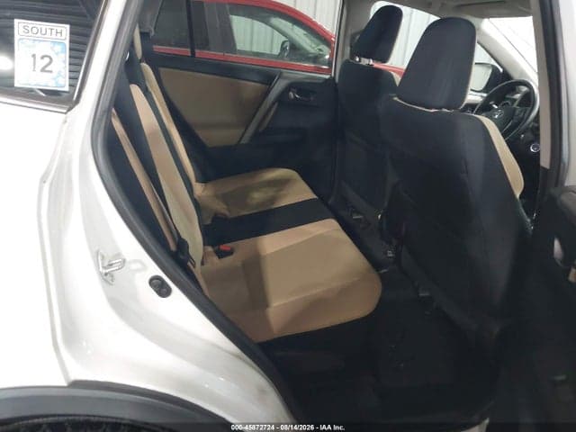 2017 TOYOTA RAV4 XLE 8