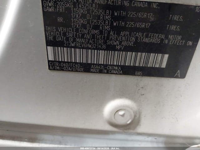 2017 TOYOTA RAV4 XLE 9
