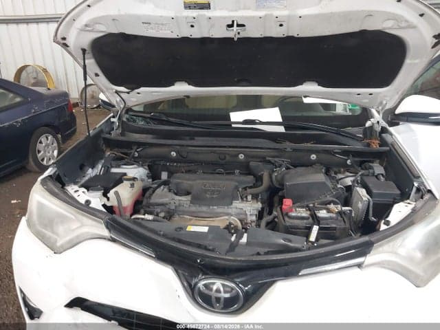 2017 TOYOTA RAV4 XLE 10