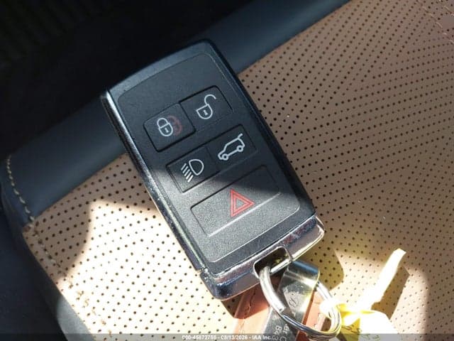 2025 LAND ROVER RANGE ROVER VELAR P400 DYNAMIC HSE 11