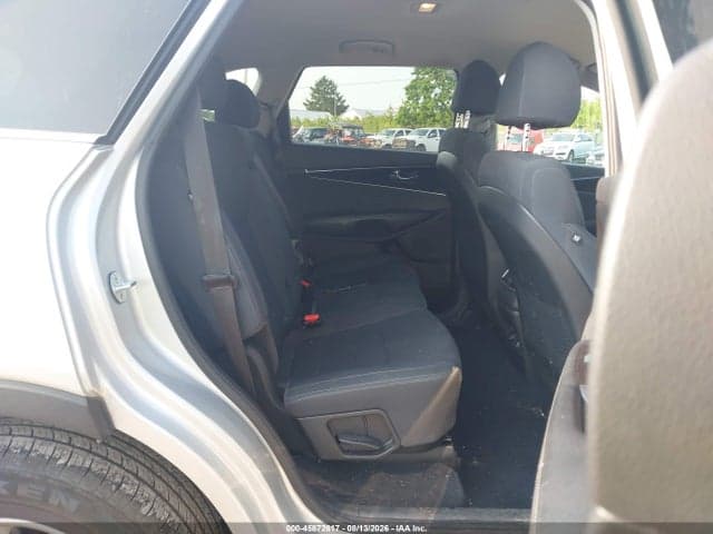 2018 KIA SORENTO 3.3L LX 8