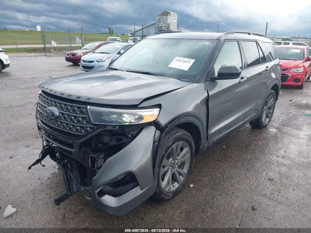2023 FORD EXPLORER XLT 2