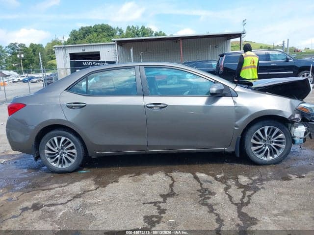 2018 TOYOTA COROLLA XLE 14